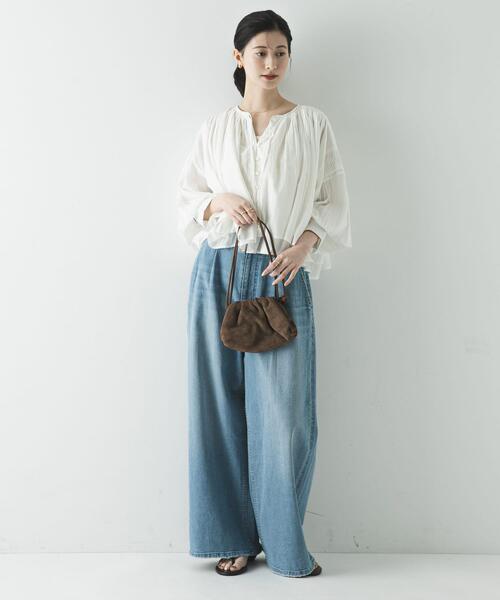 URBAN RESEARCH(アーバンリサーチ)の「コットンボイルギャザーショートブラウス(シャツ/ブラウス・レディース・ブラウン/ブルー系その他/イエロー/オフホワイト・FREE)」の9枚目の写真