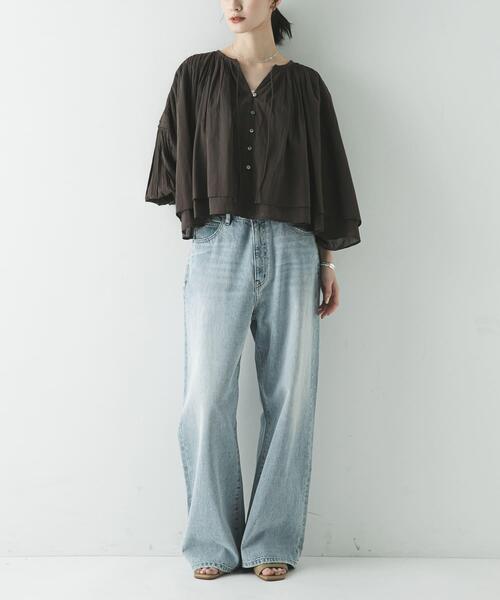 URBAN RESEARCH(アーバンリサーチ)の「コットンボイルギャザーショートブラウス(シャツ/ブラウス・レディース・ブラウン/ブルー系その他/イエロー/オフホワイト・FREE)」の16枚目の写真