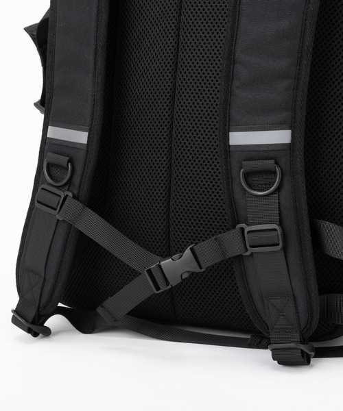 FILA（フィラ）の「【FILA/フィラ】 クリアポーチ付きリュック 大容量 30L 通学 通勤 バッグ スクールリュック（バックパック/リュック・レディース・ブラック/ブラック×パープル/ブラック×ブルー・FREE）」の19枚目の写真