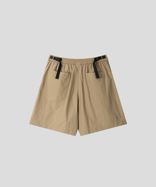 BLACK MOMENT（ブラックモーメント）の「テクニカルジッパーバンディングショーツ[ベージュ]（その他パンツ・メンズ・ベージュ・MEDIUM/LARGE）」の2枚目の写真