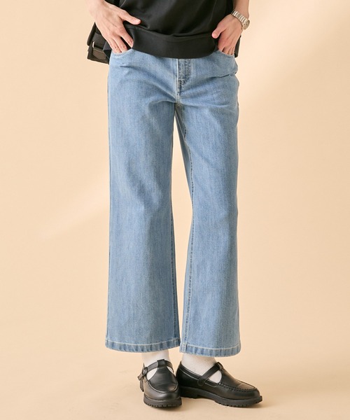 AIGLE(エーグル)の「オーガニックコットン ストレート ストレッチデニム ジーンズ(デニムパンツ・レディース・ブルー/ライトブルー・40/38/34/36)」の1枚目の写真