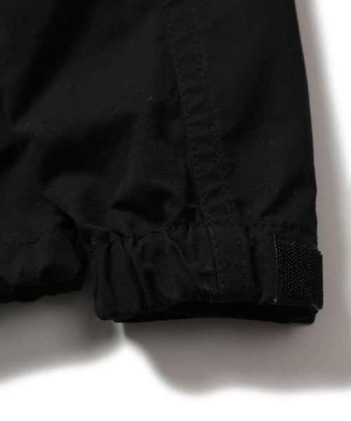 BEAMS（ビームス）の「＜WEB限定＞BEAMS / NEW STANDARD リップストップコーチジャケット（ブルゾン・メンズ・オリーブ/ブラック・LARGE/X-LARGE/MEDIUM/SMALL）」の9枚目の写真