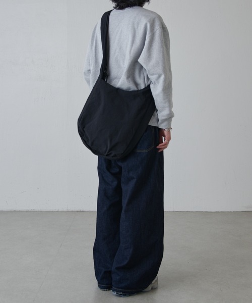 SLOW(スロウ)の「【SLOW】span nylon-shoulder bag-S(ショルダーバッグ・メンズ・グレー/ブラック・FREE)」の8枚目の写真