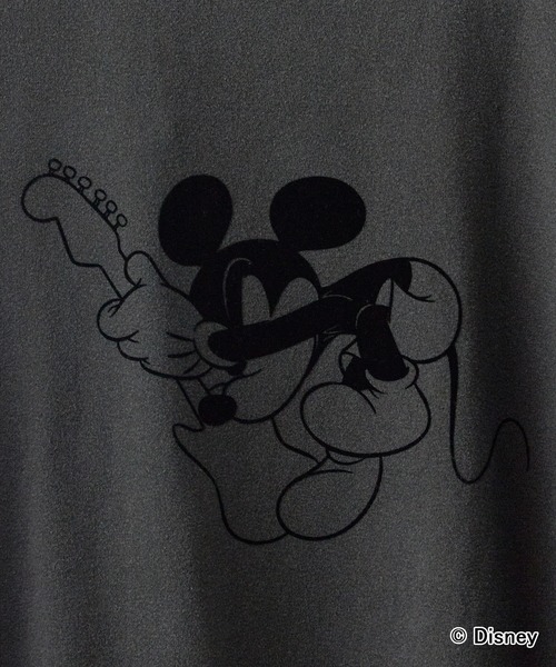 GOOD ROCK SPEED(グッドロックスピード)の「GOOD ROCK SPEED/グッドロックスピード / MickeyMouse / Charcoal×Black / Disney / プリントデザイン クルーネックTシャツ2026年春夏(Tシャツ/カットソー・メンズ・チャコールグレー・S/M/L)」の3枚目の写真