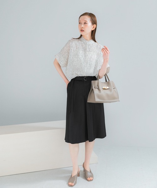 URBAN RESEARCH ROSSO WOMEN（アーバンリサーチ　ロッソ）の「ウォッシャブルドットフリルネックブラウス（シャツ/ブラウス・レディース・カーキ/ブラック/オフホワイト・FREE）」の10枚目の写真