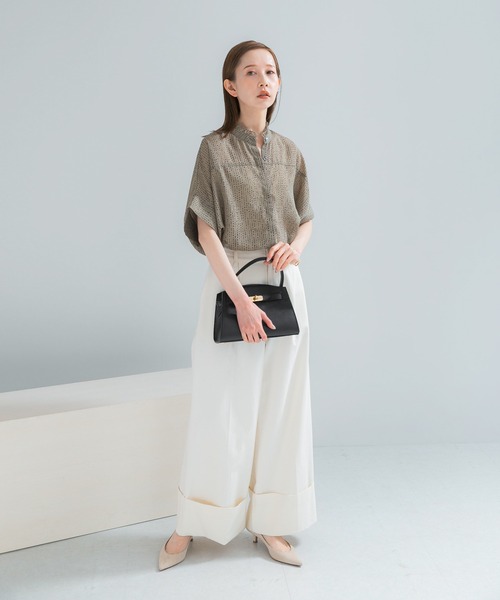 URBAN RESEARCH ROSSO WOMEN（アーバンリサーチ　ロッソ）の「ウォッシャブルドットフリルネックブラウス（シャツ/ブラウス・レディース・カーキ/ブラック/オフホワイト・FREE）」の14枚目の写真