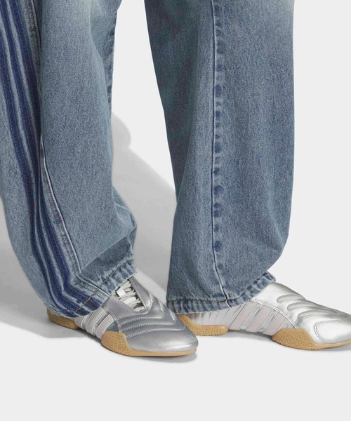 adidas(アディダス)の「デニムパンツ / アディダスオリジナルス adidas Originals(デニムパンツ・レディース・ブルー・26inch/27inch/28inch/32inch/34inch/30inch/29inch/25inch/31inch/33inch)」の4枚目の写真