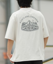 KEEN（キーン）の「【ムラサキスポーツ限定】KEEN/キーン 半袖 Tシャツ ロゴ バックプリント 裾ドローコード（Tシャツ/カットソー）」