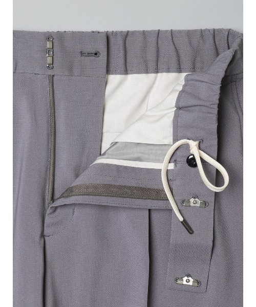 GOOVI（グービ）の「GOOVI／タックストレートパンツ／SUPER100'sウールトロピカル／無地（スーツパンツ・メンズ・パープル・1/2/3）」の4枚目の写真