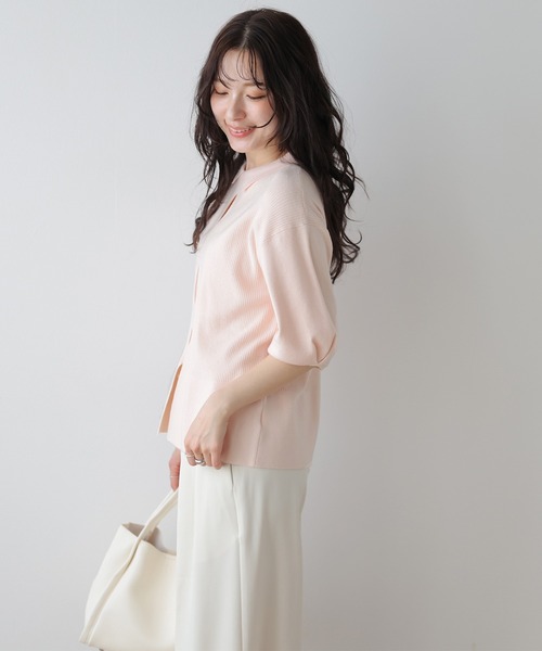 AMELY(エミリー)の「襟付き リブニット トップス(ポロシャツ・レディース・ベージュ/ピンク/ブラック/グレー・フリー)」の7枚目の写真