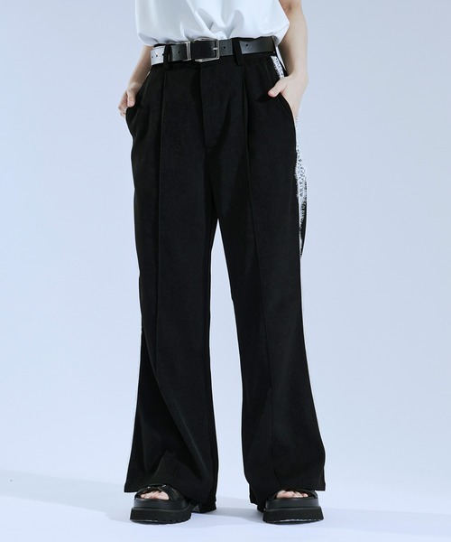 Ellno Loset（エルノロゼット）の「サイドレースラインフレアパンツ（スラックス・メンズ・グレー/ブラック・X-SMALL/SMALL/LARGE/MEDIUM）」の3枚目の写真