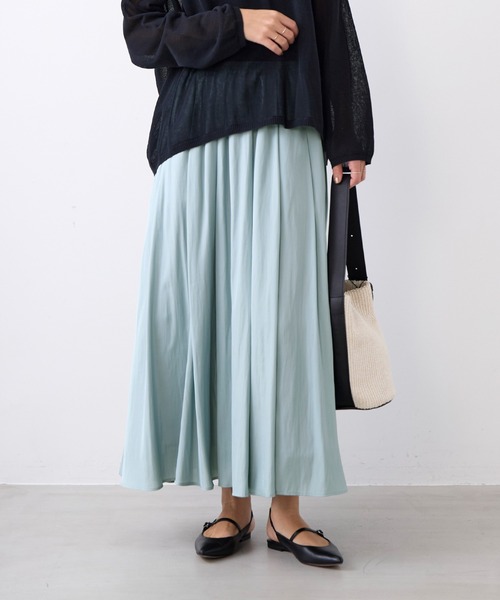 MICA&DEAL（マイカ＆ディール）の「タックギャザースカート（スカート・レディース・ブラック/イエロー/ブルー/オフホワイト・FREE）」の4枚目の写真