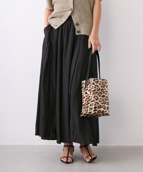 MICA&DEAL（マイカ＆ディール）の「タックギャザースカート（スカート・レディース・ブラック/イエロー/ブルー/オフホワイト・FREE）」の3枚目の写真