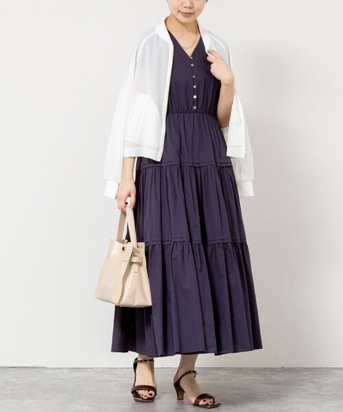 NOLLEY’S Sophi（ノーリーズソフィ）の「ウォッシャブルコットンティアードマキシワンピース（ワンピース・レディース・サックスブルー/ネイビー・38）」の2枚目の写真