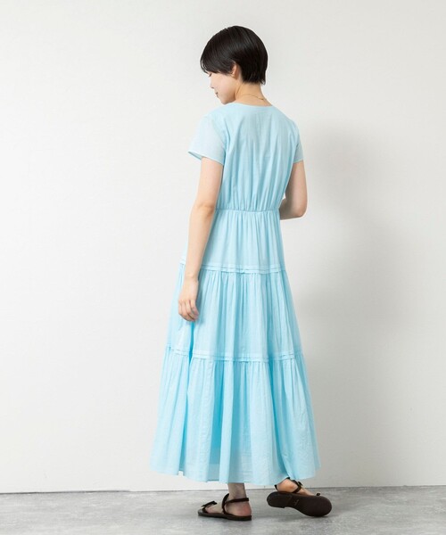 NOLLEY’S Sophi（ノーリーズソフィ）の「ウォッシャブルコットンティアードマキシワンピース（ワンピース・レディース・サックスブルー/ネイビー・38）」の5枚目の写真