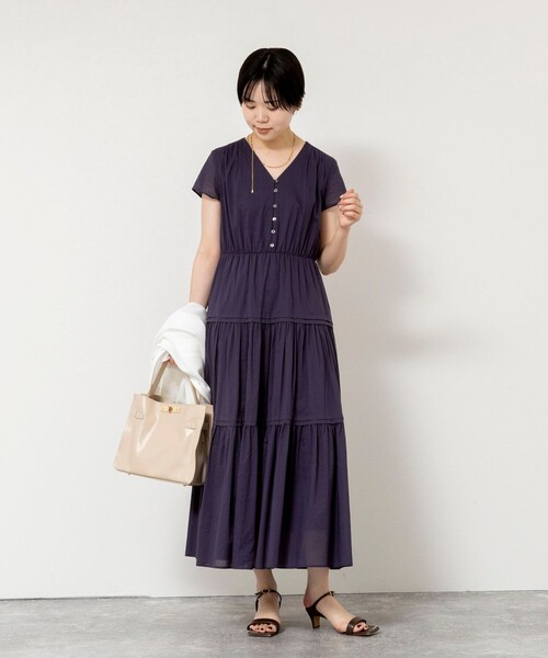 NOLLEY’S Sophi（ノーリーズソフィ）の「ウォッシャブルコットンティアードマキシワンピース（ワンピース・レディース・サックスブルー/ネイビー・38）」の12枚目の写真