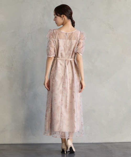 AIMER(エメ)の「配色フラワー刺繍チュールAラインパーティードレス 結婚式 お呼ばれ ドレス 20代 30代(ドレス・レディース・ブラック/ピンクベージュ/スモーキーグリーン系・MEDIUM)」の13枚目の写真