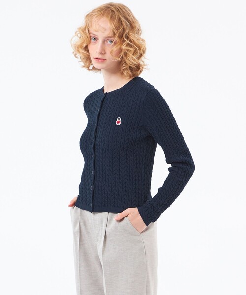 MACKINTOSH PHILOSOPHY(マッキントッシュ フィロソフィー)の「【WEB&一部店舗限定】バッキンガムベア ケーブルニットカーディガン(カーディガン/ボレロ・レディース・ライトブルー/ダークネイビー/ピンク系その他2・38)」の3枚目の写真