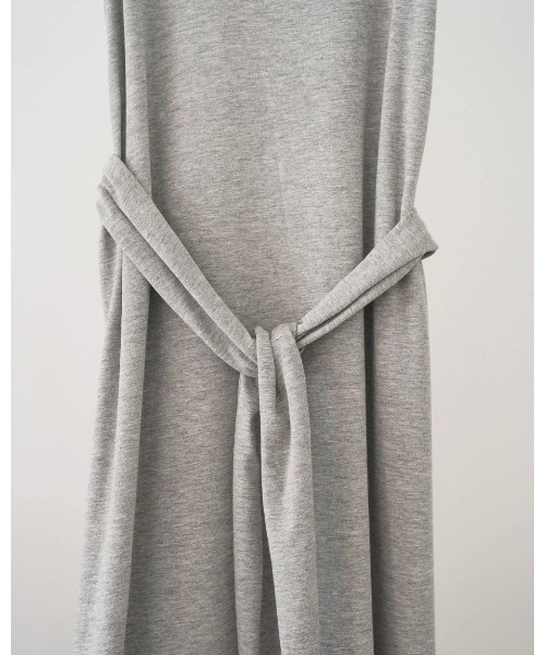 anuke(アンヌーク)の「Sleeveless Cut Onepiece 62610310(ワンピース・レディース・ブラック/グレー・38/36)」の5枚目の写真