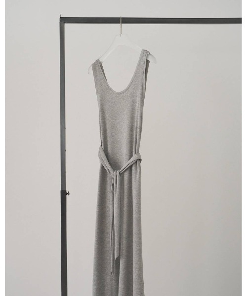 anuke(アンヌーク)の「Sleeveless Cut Onepiece 62610310(ワンピース・レディース・ブラック/グレー・38/36)」の4枚目の写真