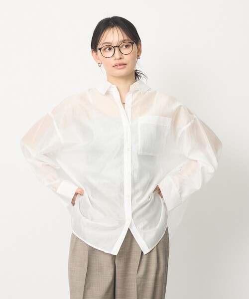 abahouse mavie(アバハウスマヴィ)の「【着回し自由自在】シアーシャツ(シャツ/ブラウス・レディース・グレー/オフホワイト/ピンク・フリー)」の6枚目の写真