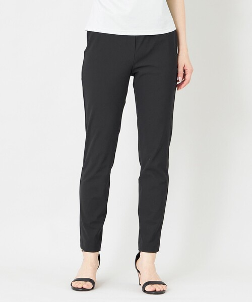 TO BE CHIC(トゥー ビー シック)の「トリコットストレッチスムース フィットパンツ(その他パンツ・レディース・オフホワイト/ブラック・40)」の2枚目の写真