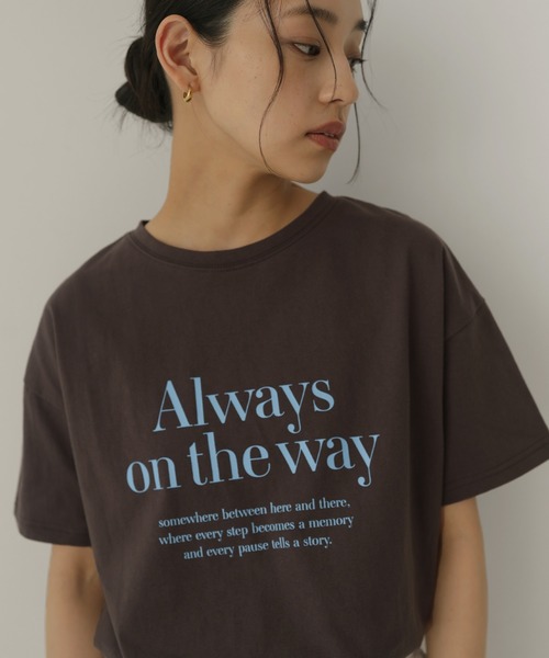 hellam(へラム)の「フロントロゴプリントTシャツ(Tシャツ/カットソー・レディース・ブラック/ホワイト/チャコール・FREE)」の20枚目の写真