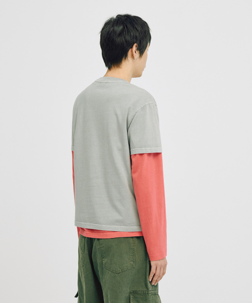 TAKEASY(テイクイージー)の「ピグメントレイヤードクロップTシャツ(グレー+インディピンク)(Tシャツ/カットソー・メンズ・その他・SMALL/MEDIUM/LARGE)」の4枚目の写真