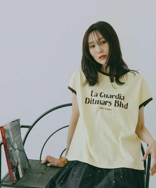 GLOBAL WORK(グローバルワーク)の「ヘビロッTEEリンガーロゴ/665699(Tシャツ/カットソー・レディース・イエロー系その他3/ダークブラウン・MEDIUM/LARGE)」の1枚目の写真