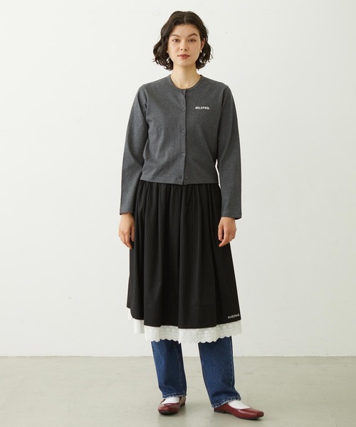 MILKFED.（ミルクフェド）の「CHERRY ELBOW CARDIGAN（カーディガン/ボレロ・レディース・チャコール/ブラウン/ライトパープル・ONE SIZE）」の19枚目の写真