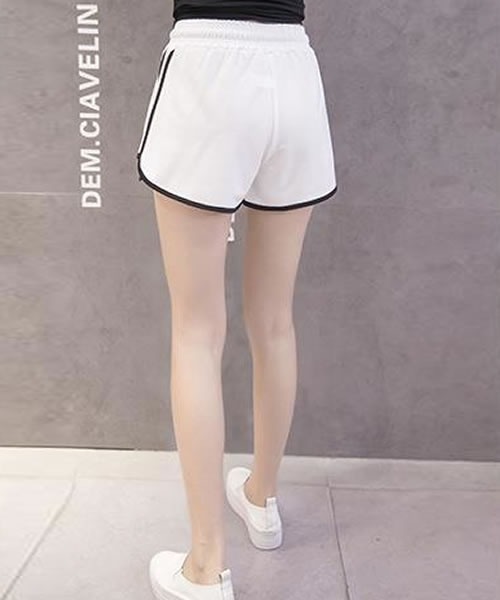 Pittok(ピットク)の「紐付きパイピングライン ショートパンツ(スウェットパンツ・レディース・ホワイト/ブラック/グレー/ピンク・MEDIUM/LARGE/X-LARGE)」の7枚目の写真