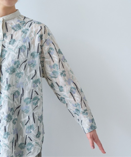 yuni（ユニ　）の「Cotton Nylon sheer blooming embroidery shirt（シャツ/ブラウス・レディース・ベージュ/チャコールグレー・FREE）」の22枚目の写真