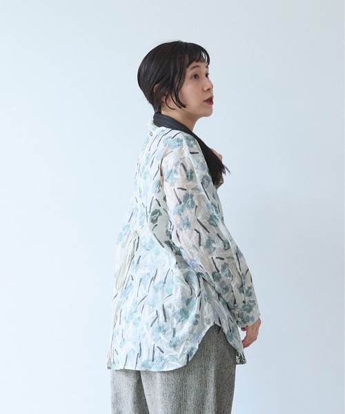 yuni（ユニ　）の「Cotton Nylon sheer blooming embroidery shirt（シャツ/ブラウス・レディース・ベージュ/チャコールグレー・FREE）」の14枚目の写真
