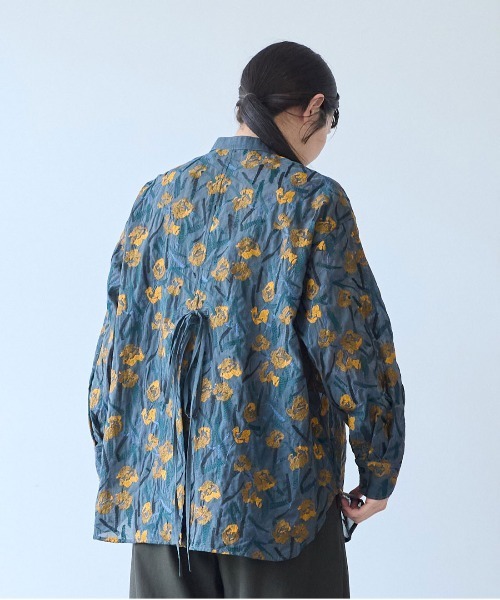 yuni（ユニ　）の「Cotton Nylon sheer blooming embroidery shirt（シャツ/ブラウス・レディース・ベージュ/チャコールグレー・FREE）」の8枚目の写真