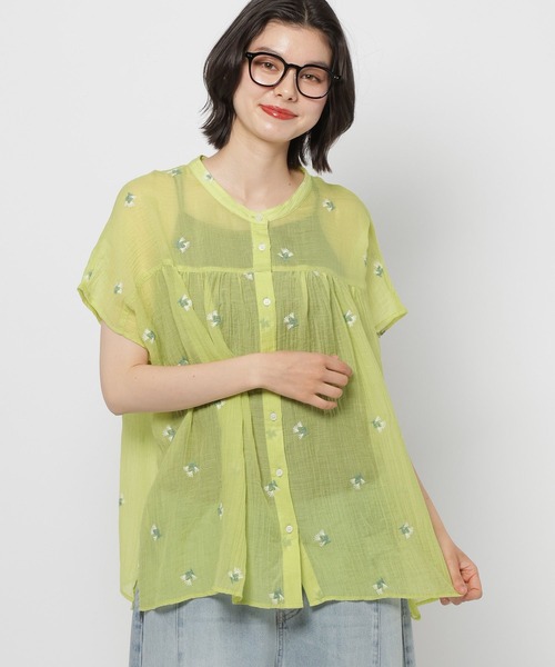 niko and...(ニコアンド)の「フラワー刺繍バンドブラウス(シャツ/ブラウス・レディース・オフホワイト/ライトグリーン/ブラック・LARGE/MEDIUM)」の3枚目の写真