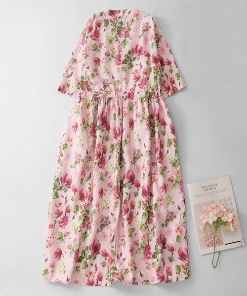 LUCPY(ラクピー)の「フラワープリントウエストリボンワンピース(ワンピース・レディース・ピンク・XX-LARGE/X-LARGE/LARGE/MEDIUM)」の4枚目の写真