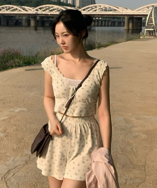 ROGIN N ROSIE(ロギンエンロージー)の「Waffle Blooming Sleeveless White(Tシャツ/カットソー・レディース・その他・SMALL/MEDIUM)」の3枚目の写真