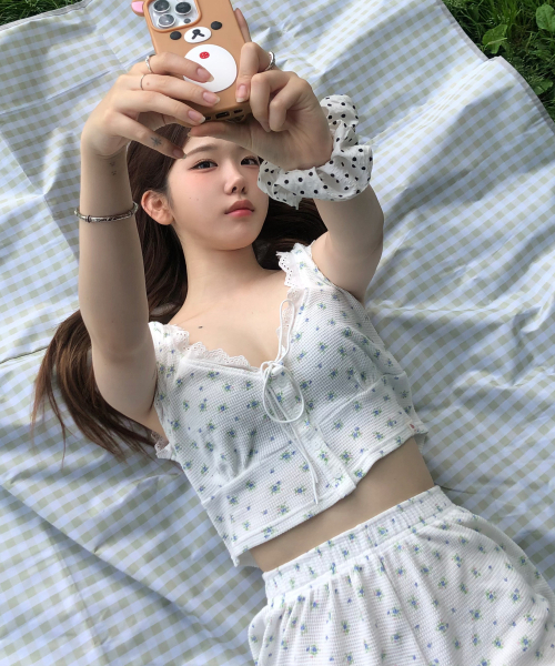 ROGIN N ROSIE(ロギンエンロージー)の「Waffle Blooming Sleeveless White(Tシャツ/カットソー・レディース・その他・SMALL/MEDIUM)」の4枚目の写真