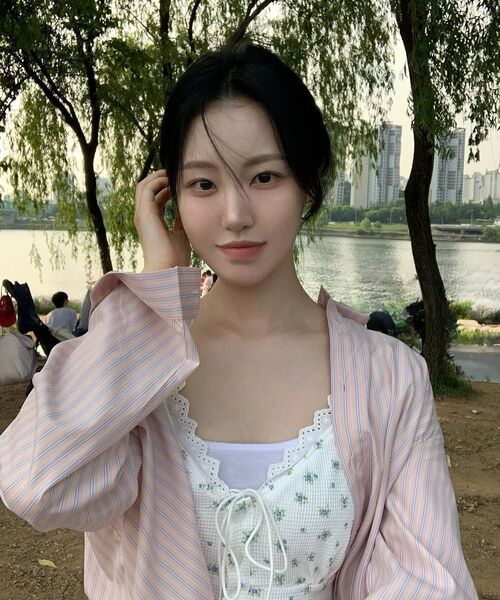 ROGIN N ROSIE(ロギンエンロージー)の「Waffle Blooming Sleeveless White(Tシャツ/カットソー・レディース・その他・SMALL/MEDIUM)」の11枚目の写真