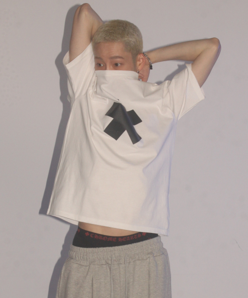 SOMEPLACE MAN（サムプレイス・マン）の「スタグラフィックセミオーバーフィットラウンドネックコットンベーシックシンプル半袖Tシャツ_2COLOR（Tシャツ/カットソー・メンズ・ブラック/ホワイト・FREE）」の7枚目の写真