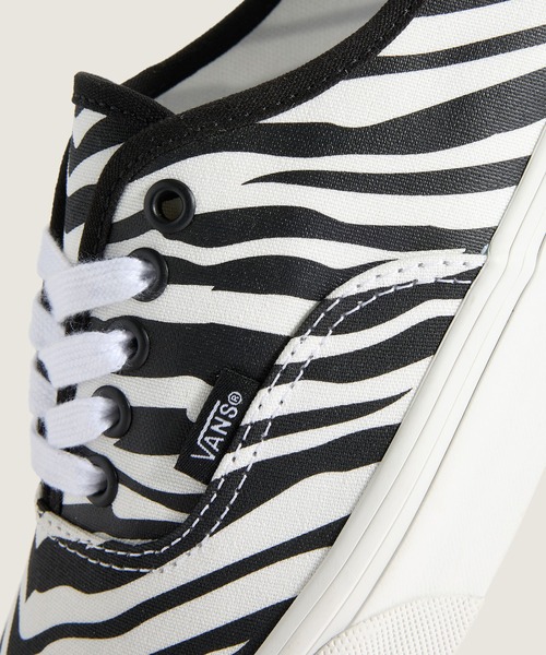 VANS(バンズ)の「オーセンティック / Authentic ANIMALIER ZEBRA VN000D7YZBR1(スニーカー・メンズ・ゼブラ・4.5/10/9.5/9/8.5/8/7.5/11/7/6.5/6/5.5/5)」の5枚目の写真