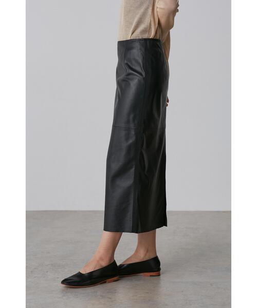 YLEVE(イレーヴ)の「YLEVE / GLOVE SHEEP LEATHER SKIRT(スカート・レディース・ブラック・2/0/1)」の3枚目の写真