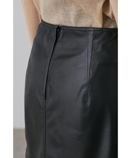 YLEVE(イレーヴ)の「YLEVE / GLOVE SHEEP LEATHER SKIRT(スカート・レディース・ブラック・2/0/1)」の7枚目の写真