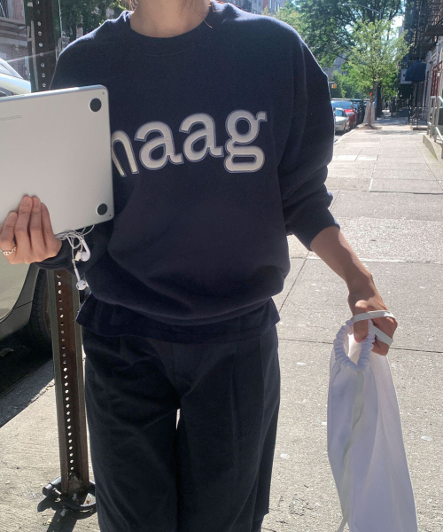 haag(ヘイグ)の「a birthday sweatshirt (navy)(スウェット・レディース・その他・FREE)」の3枚目の写真