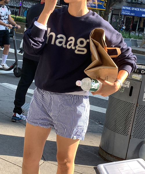 haag(ヘイグ)の「a birthday sweatshirt (navy)(スウェット・レディース・その他・FREE)」の9枚目の写真