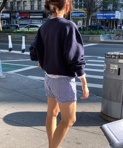 haag(ヘイグ)の「a birthday sweatshirt (navy)(スウェット・レディース・その他・FREE)」の10枚目の写真