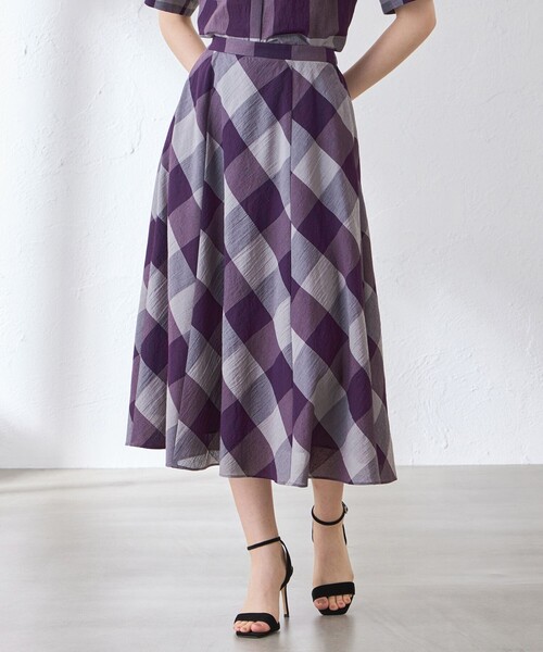 MACKINTOSH LONDON(マッキントッシュ ロンドン)の「シアーボイルチェックスカート(スカート・レディース・ワイン/ベージュ・38/36)」の1枚目の写真