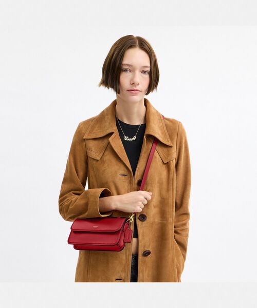 COACH(コーチ)の「エローラ トップ ハンドル クロスボディ バッグ(ショルダーバッグ・レディース・レッド系その他・ONE)」の3枚目の写真