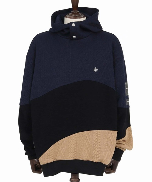 ANGENEHM（アンゲネーム）の「mpa4194-Cardboard Knit Jacquard-Blocked Hoodie プルオーバーパーカー(AG07-019acg)（パーカー・メンズ・ブラック/ミックスグレー・S/M/L）」の15枚目の写真