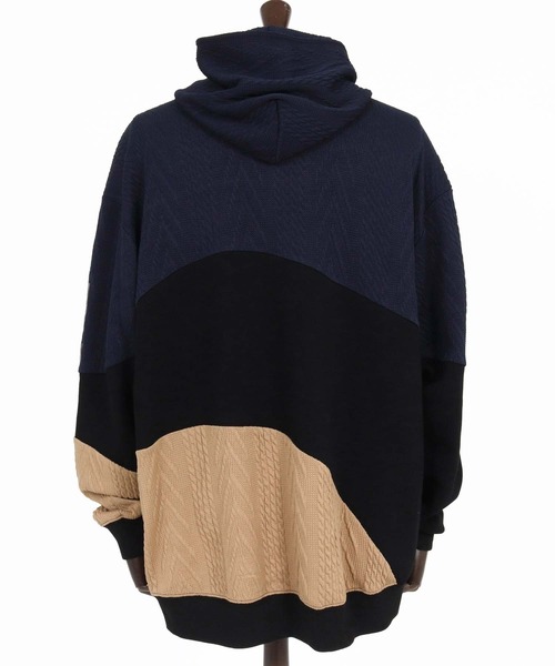 ANGENEHM（アンゲネーム）の「mpa4194-Cardboard Knit Jacquard-Blocked Hoodie プルオーバーパーカー(AG07-019acg)（パーカー・メンズ・ブラック/ミックスグレー・S/M/L）」の16枚目の写真
